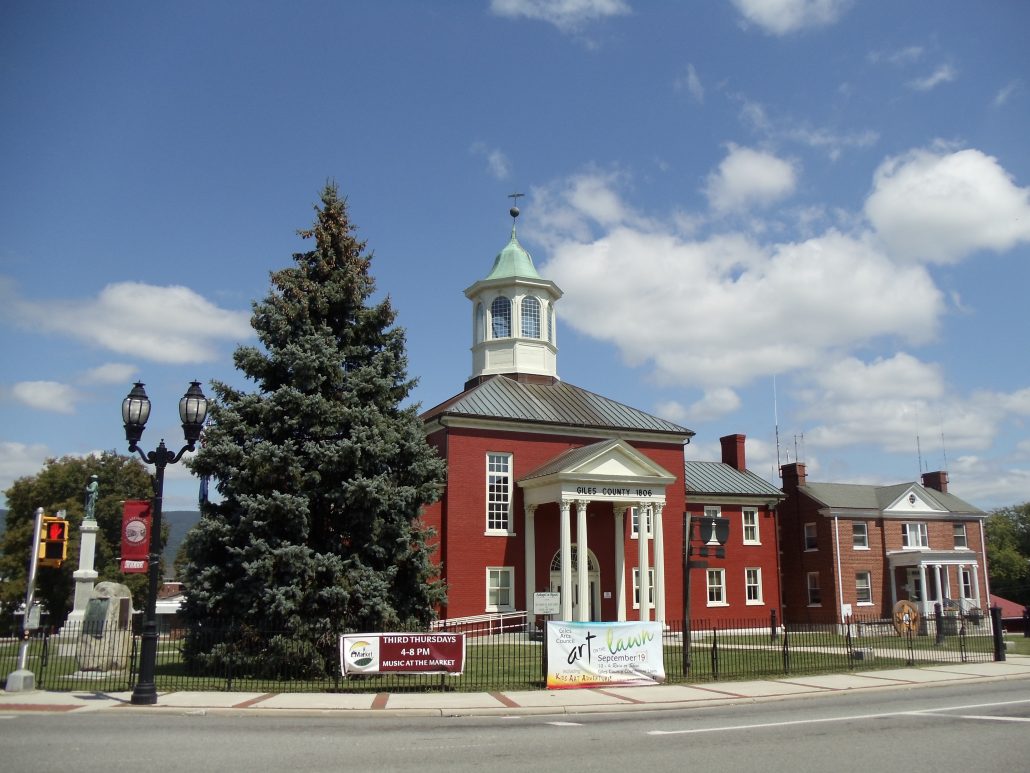 Pearisburg Courthouse small | Virginia's New River Valley