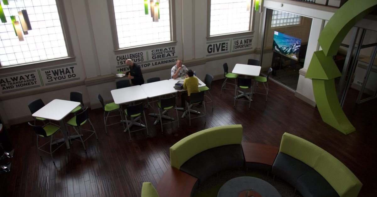 Qualtrax Space Small