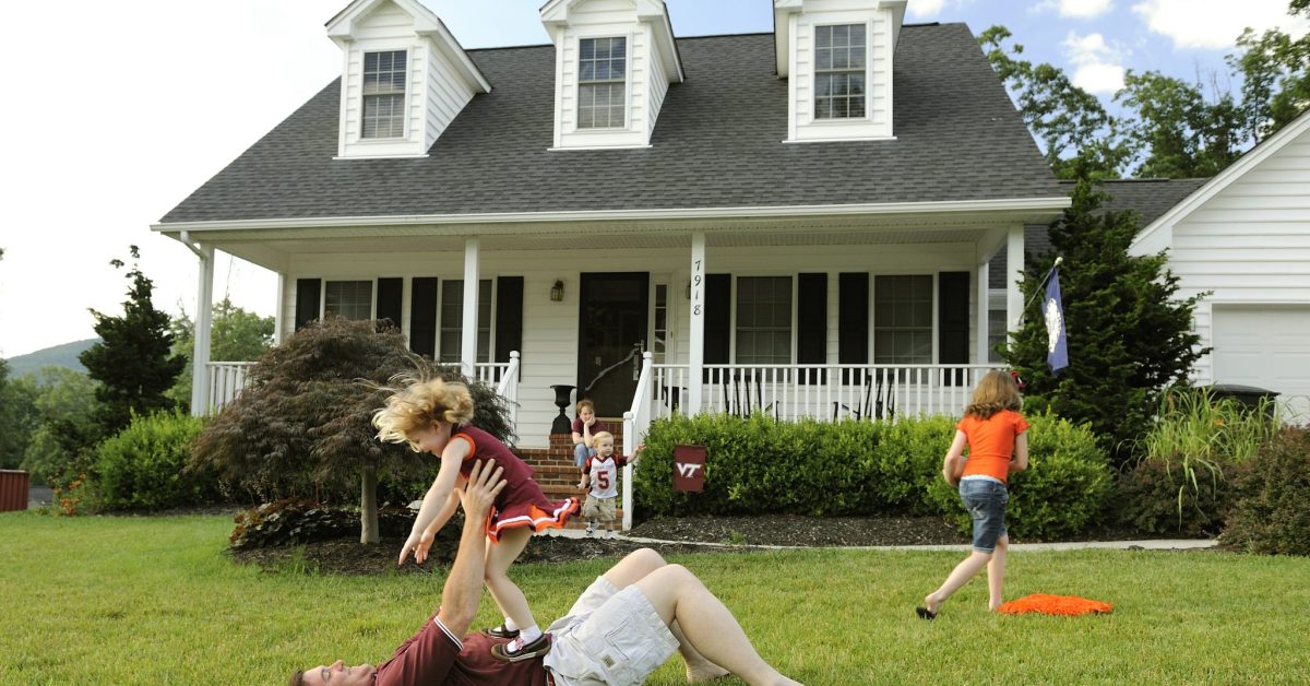 Housing in America, neighborhood, Virginia Tech alumni